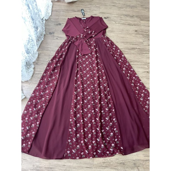 Hijab Kayunie Gamis Syari Kombinasi Motif