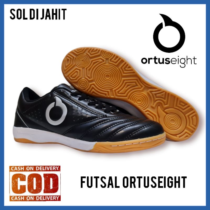 SEPATU FUTSAL ORTUSEIGHT / SEPATU OLAHRAGA SEPAKBOLA INDOOR SOCCER PRIA / FUTSAL TERLARIS ORTUS / SEPATU PUTSAL MURAH