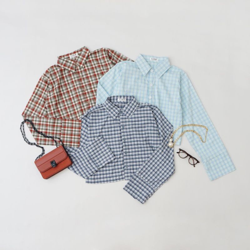 Plaid Crop Shirt by SIRR/Crop Top/Kemeja Kuliah/Kemeja Kerja