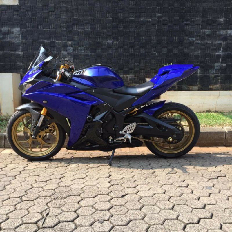 BODY BELAKANG R1M R25 OLD