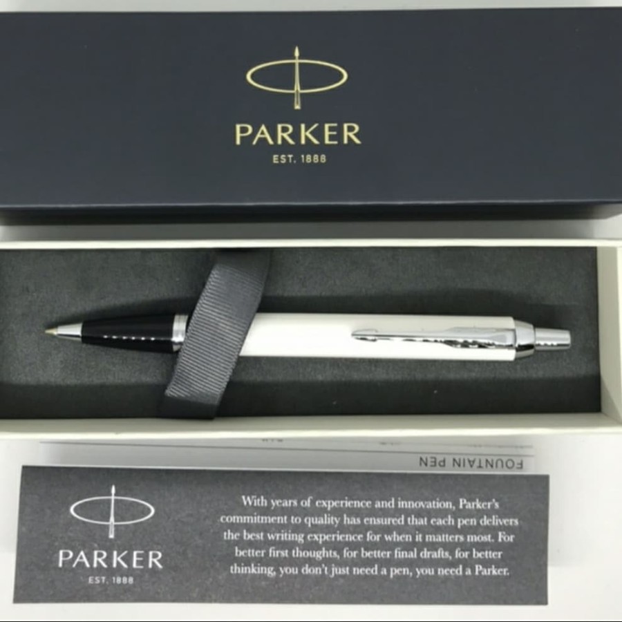 

PS-Pen Parker New IM White CT Ballpoint M.Blk TB