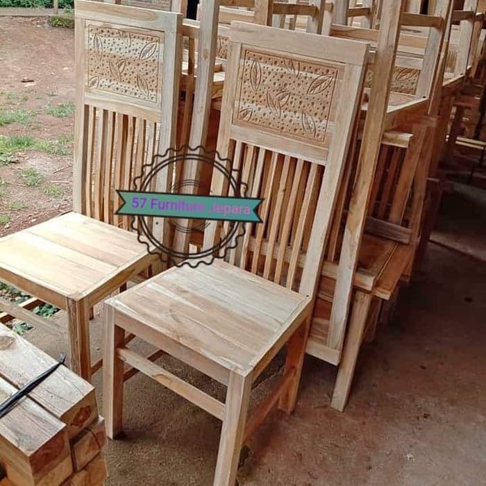 Kursi makan jati mentahan ukir motif daun jatuh