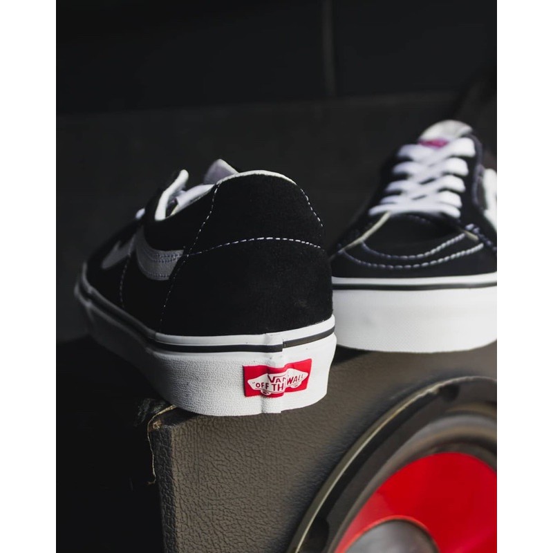 V4NS SK8-LOW CLASSIC BLACK WHITE ORIGINAL 100%