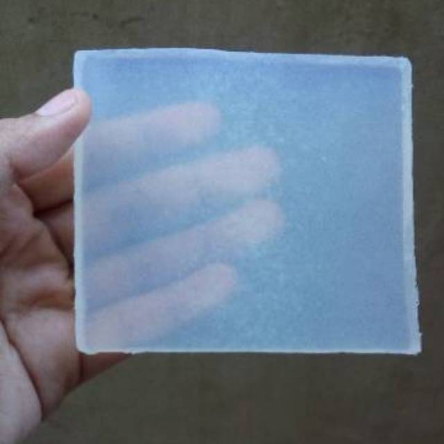 Base Sabun Melt and Pour Chip Soap/ DIY Sabun /Transparant/ Opaque 1 kg