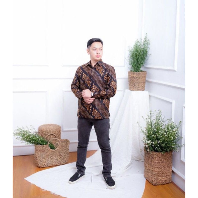 KEMEJA BATIK LENGAN PANJANG MOTIF PARANG MELATI HEM BATIK KEMEJA SLIMFIT KEMEJA BATIK TERBARU