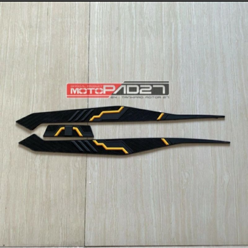 Stiker Behel Vario 160 3D bahan karet Rubber Premium