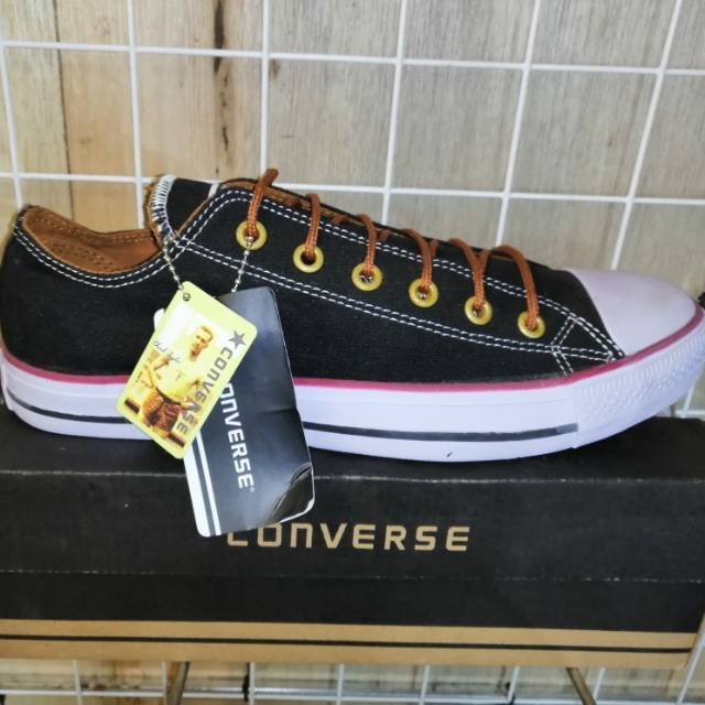 Sepatu Converse ALL STAR PREMIUM