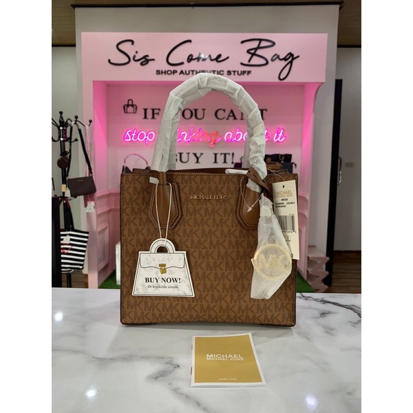 MK mercer medium luggage multi