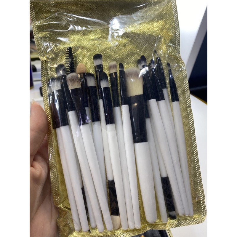 

EYEMAKEUP BRUSH SET 20