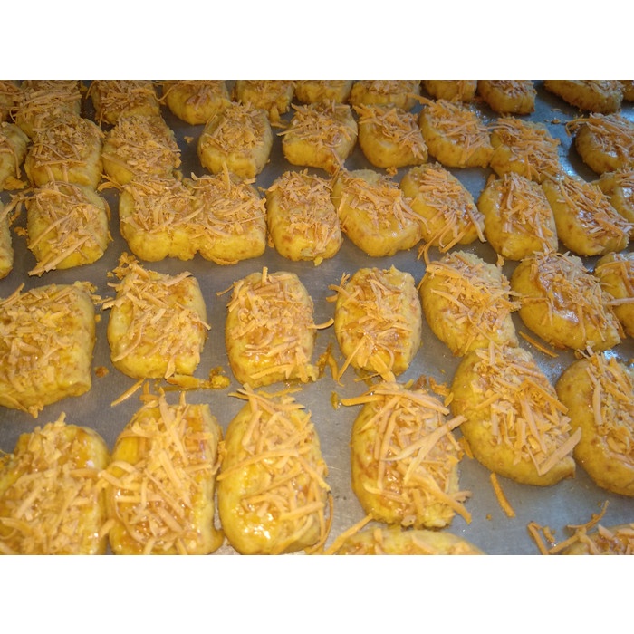 

KERING-KUE- KASTENGEL -KUE-KERING.
