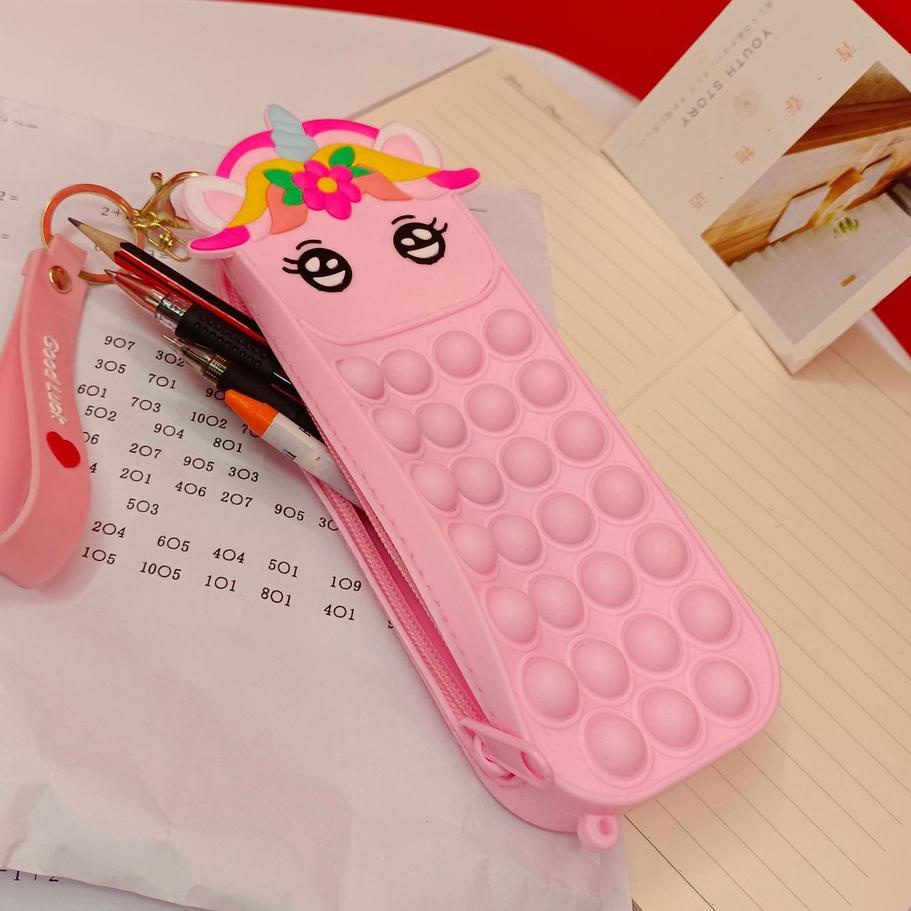 

Model Baru Kotak Pensil Pop It Unicorn Fashion !