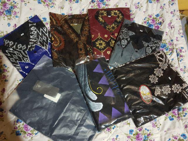 Kemeja Modern Lengan Panjang Motif Jokowi