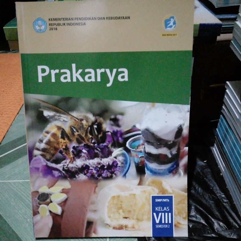 

Prakarya Diknas semester 2 kls 8