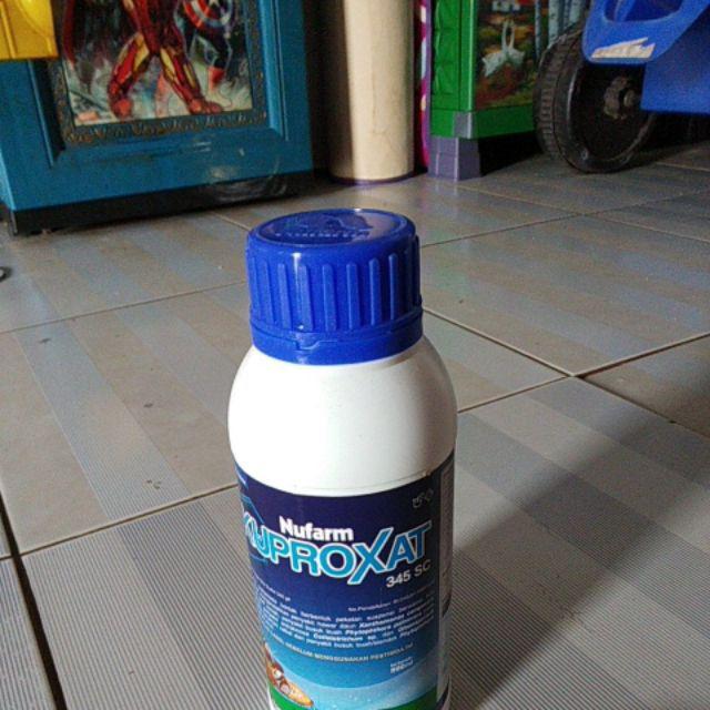 Fungisida Kuproxat 345 Sc 500 Ml
