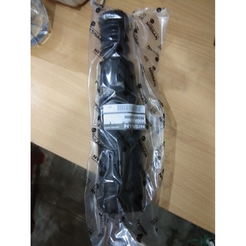 Karet boot shock breaker belakang livina