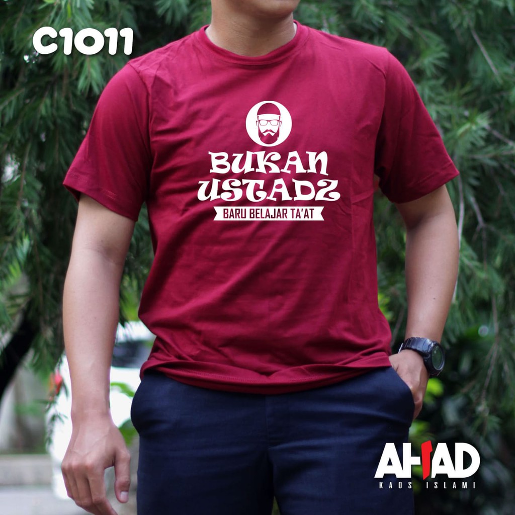 Kaos islami ahad - Bukan Ustadz C1009