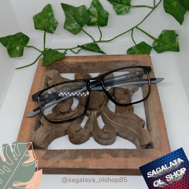 Kacamata Frame Sporty Pria