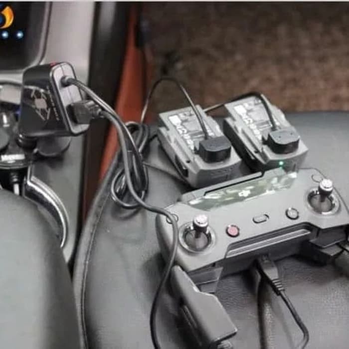 Car charger dji spark 2 baterai remotr