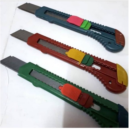 

dailybar - Cutter/Cutter Pemotong Kertas/Pisau Cutter Serbaguna / Pisau Cutter Besar / PISO KATER