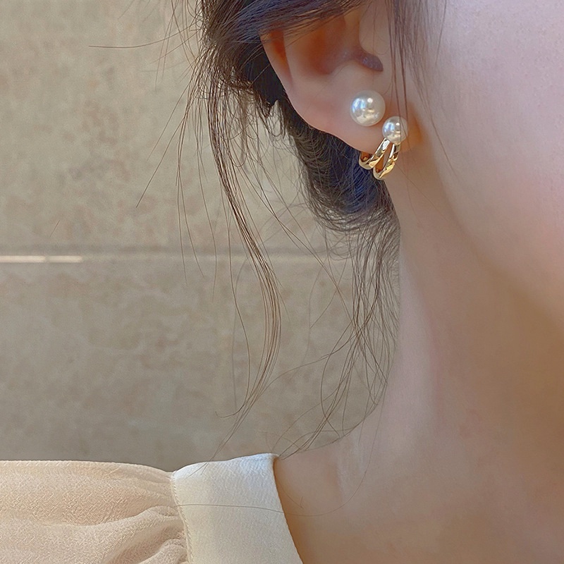 Anting Stud Mutiara Buatan Warna Emas Gaya Korea