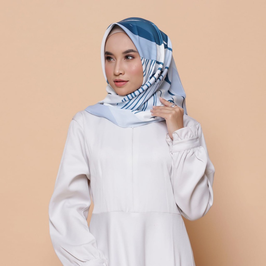 KERUDUNG SEGI EMPAT PRINTING MOTIF JILBAB SEGIEMPAT HIJAB SEGIEMPAT SCARF HANASTA