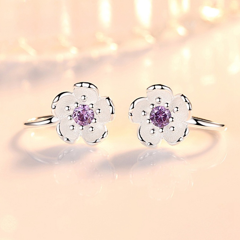 Anting Stud Kristal Bentuk Bunga Sakura Warna Silver Untuk Wanita