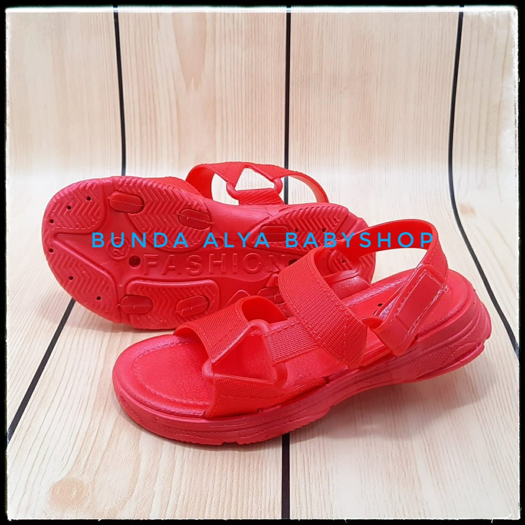 Sandal Anak Perempuan Lentur Usia 3 4 5 6 7 Tahun Anti Licin - Sendal Anak Cewek Tali MERAH Alas Karet Size 24 - 35