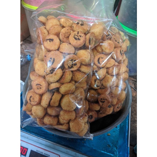 

bolu smile bolu manalagi kue kering mini 250g