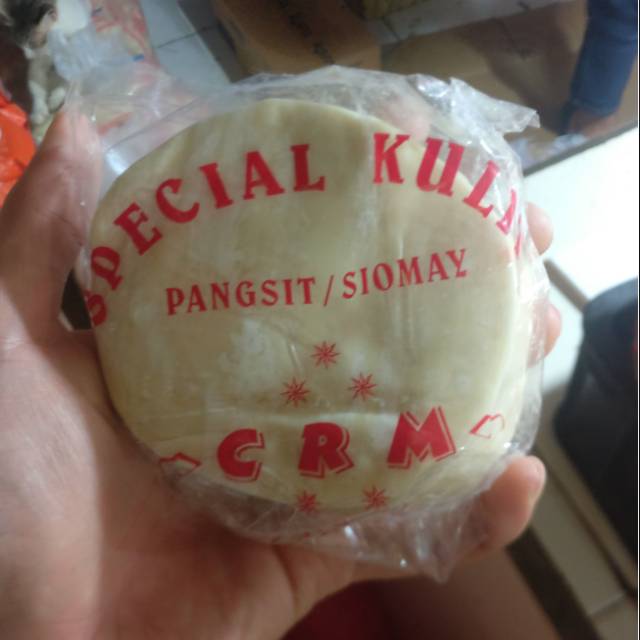 

Special kulit pangsit bulat cocok untuk dimsum dll