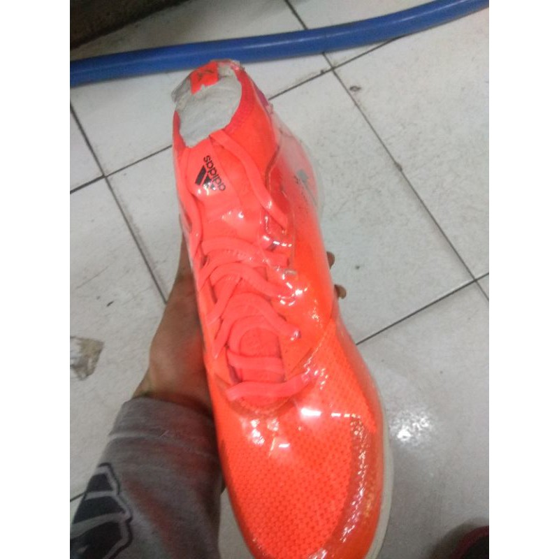 sepatu futsal ADIDAS ACE TANGGO 17.3 IN RED/BLACK