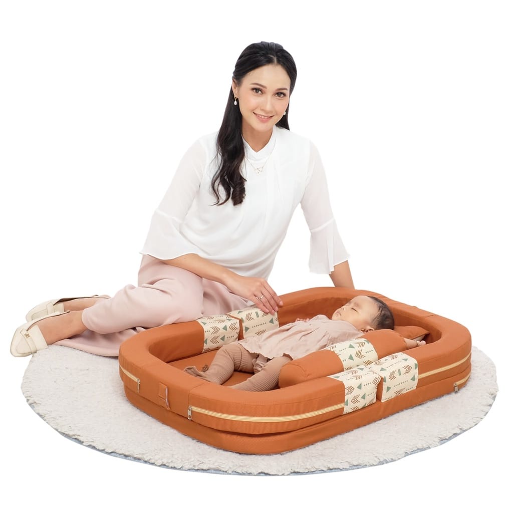 MomsBaby MBK4019 Kasur Bayi Sofa &amp; Kelambu Panna Series