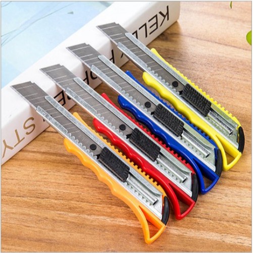 

Cutter Kecil Pisau Utilitas Snap-Off Knife Pisau Seni Kerajinan Tangan ACE.HOME