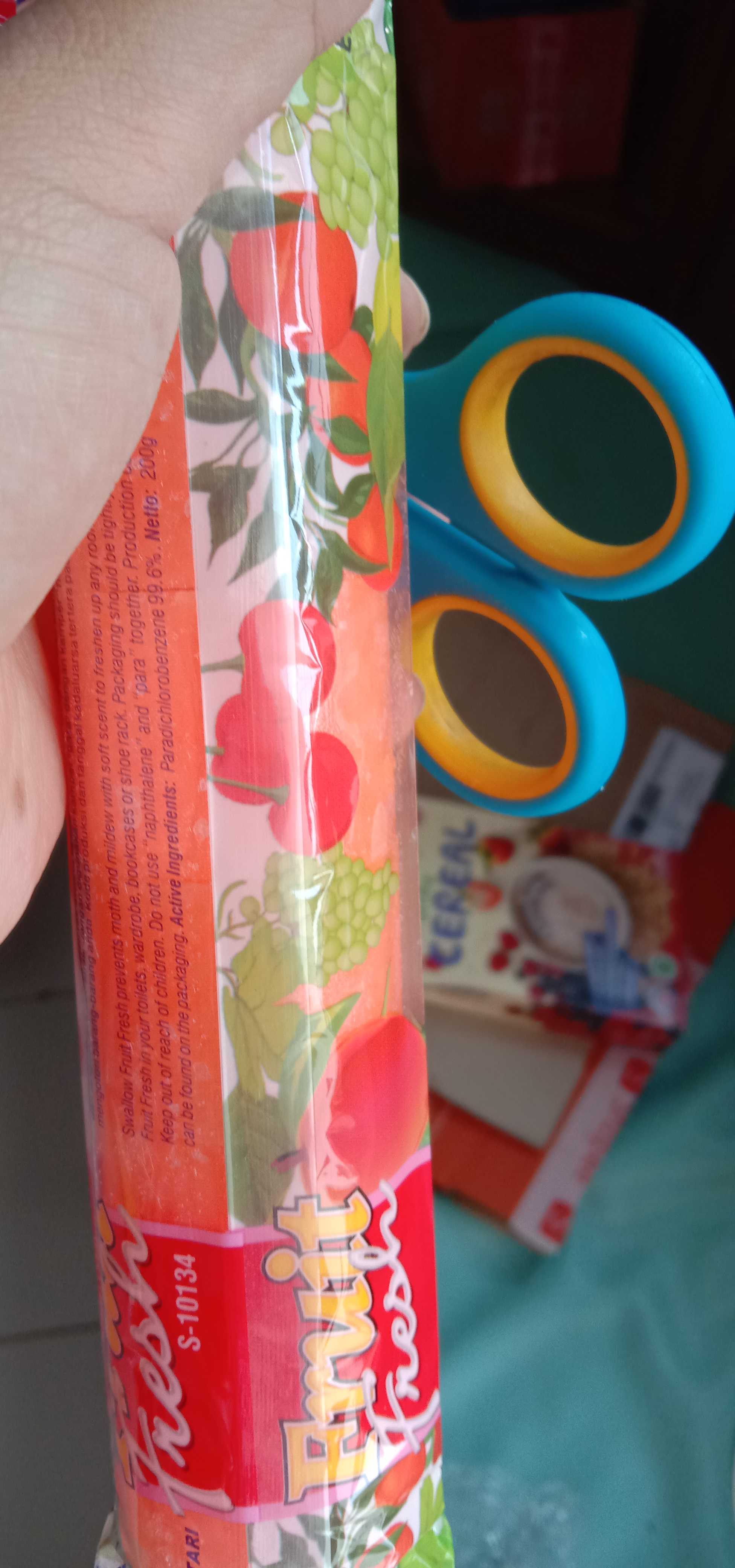 Swallow Fruit Fresh - Kamper Kamar Mandi Wangi Beraroma Segar