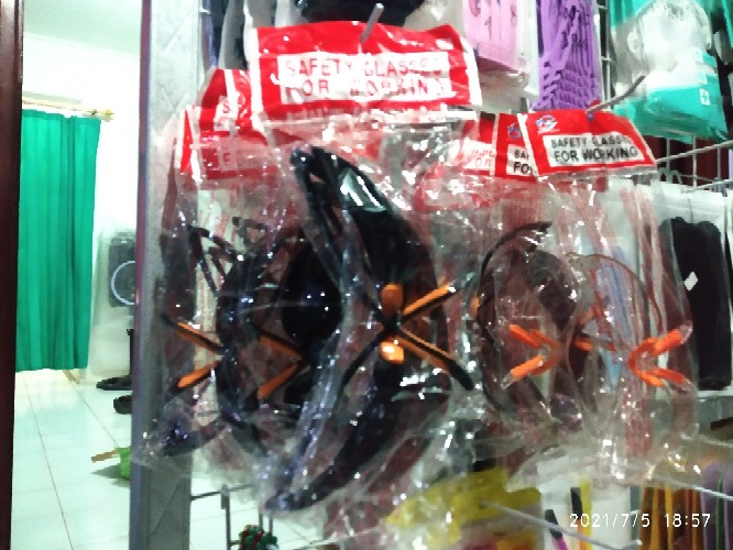 Kacamata Safety Hitam Sporty - Gerinda Welding Black Smoke-din Fashion Model Kings