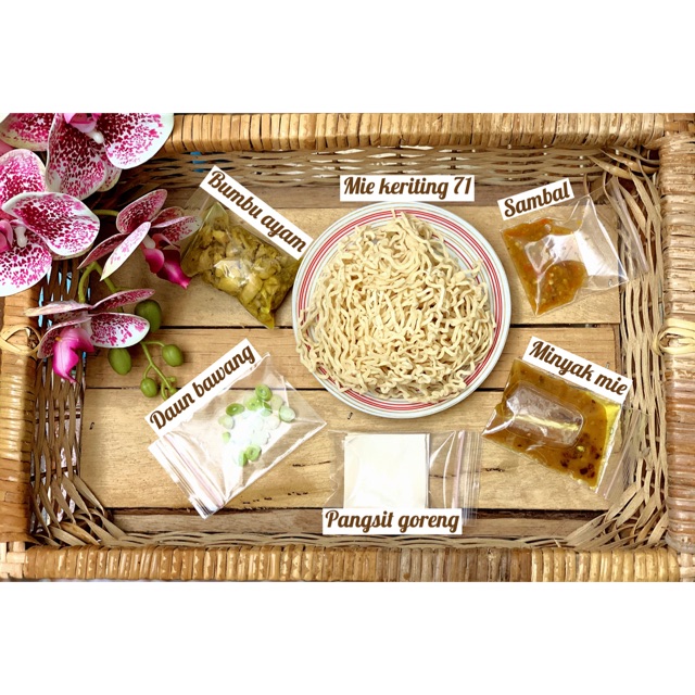 

Mie ayam gurih 71 frozen