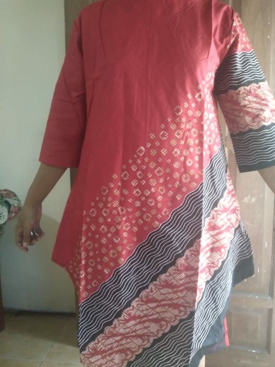 Tunik Asimetris Lapis Milenia Atasan Batik Kerja Wanita Modern Cantik