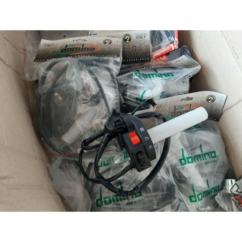 HOLDER KANAN KSR GAS NINJA KSR DOMINO