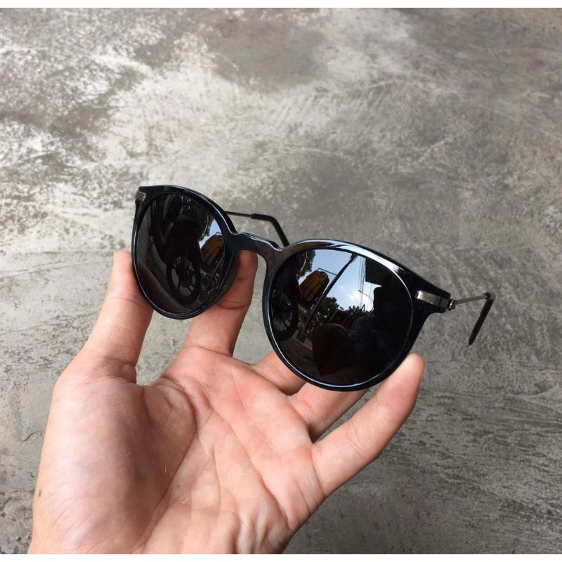 kacamata hitam kacamata oval pria wanita