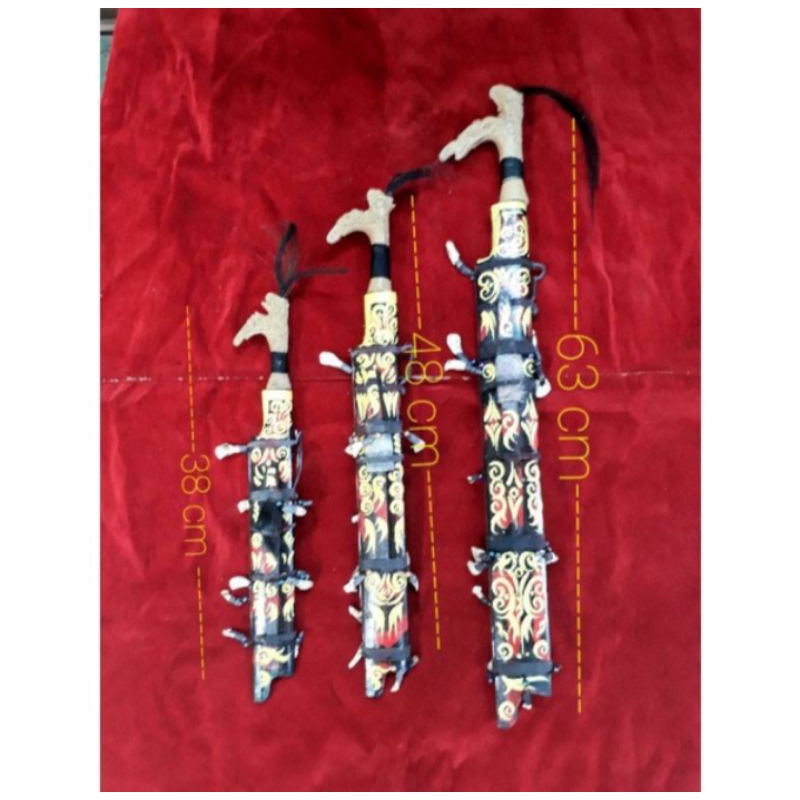 SENJATA MANDAU KHAS KALIMANTAN TIDAK TAJAM