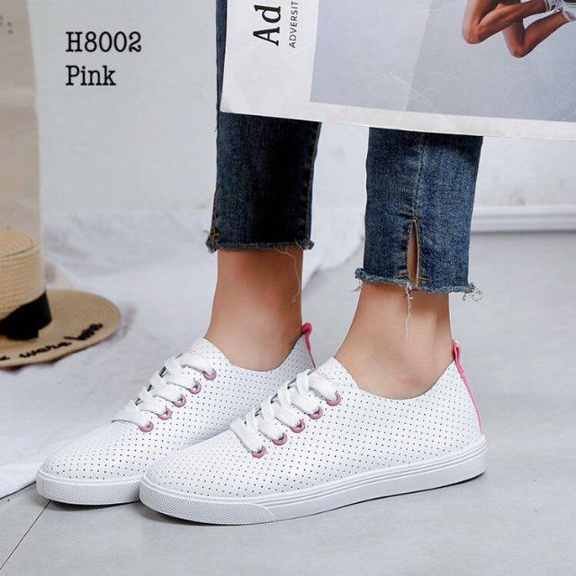 Sepatu Fashion Sneakers.#8002