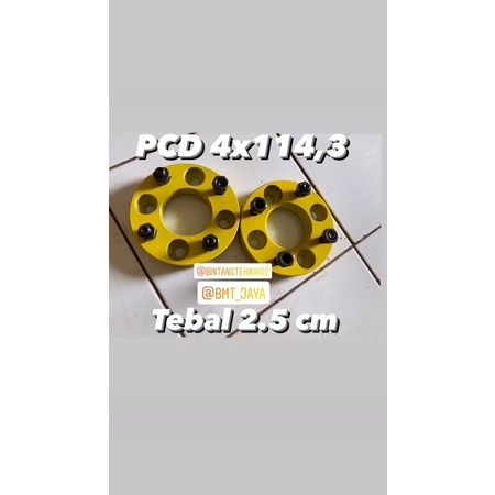 Adaptor velg mobil 4x114,3 Tebal 2,5 cm