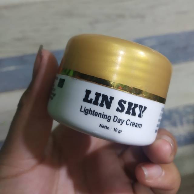Lin Sky lightening day cream ORI BPOM