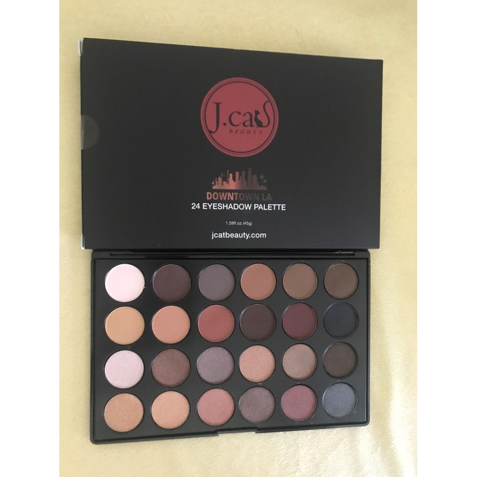 J.Cat Beauty Downtown LA - 24Eyeshadow Palette