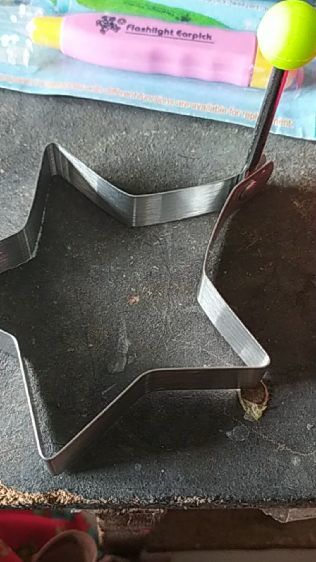 Cetakan Telur Stainless Steel Karakter