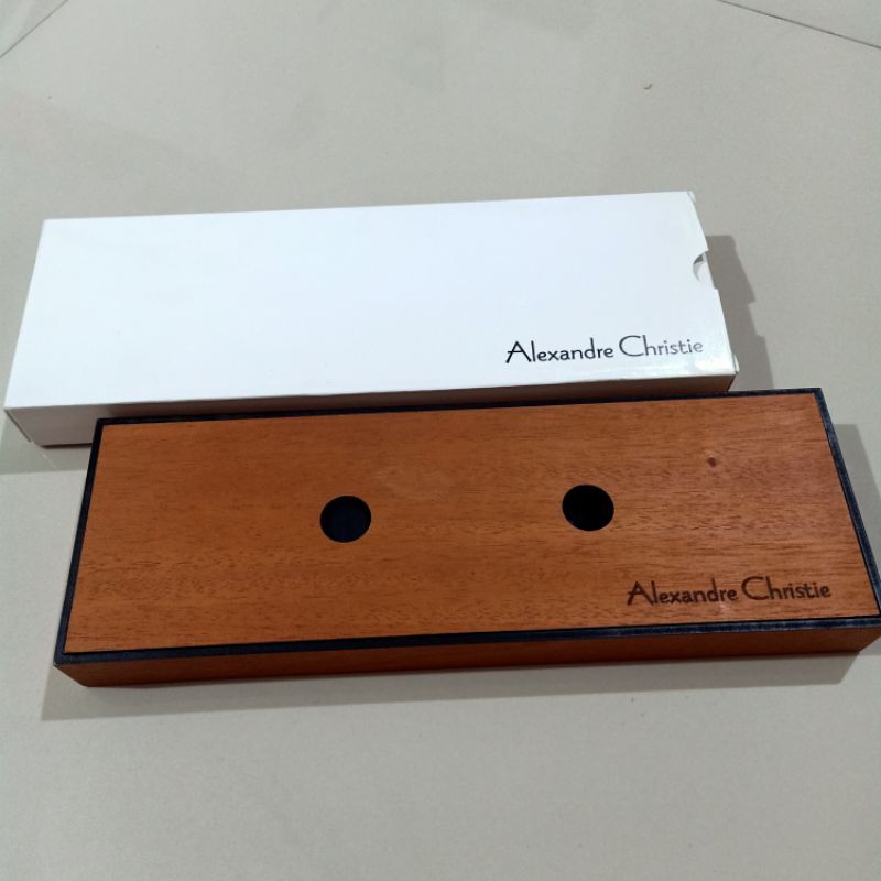 Kotak jam Tangan Alexandre Christie