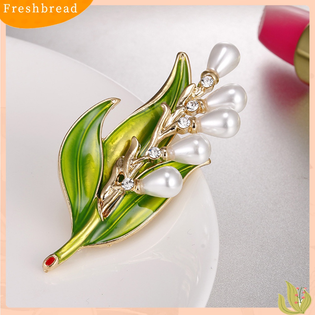 [ TERLARIS]Rhinestone Faux Pearl Tree Leaf Brooch Pin Fashion Women Party Jewelry Gift