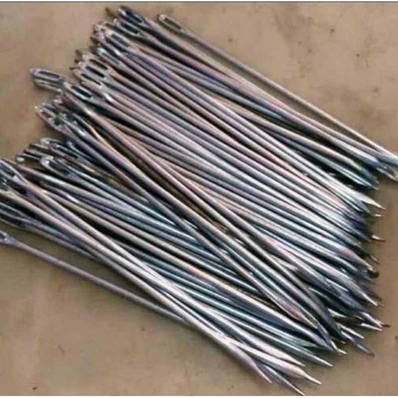 JARUM JAHIT KARUNG BAHAN BESI PANJANG +-15CM PER PCS