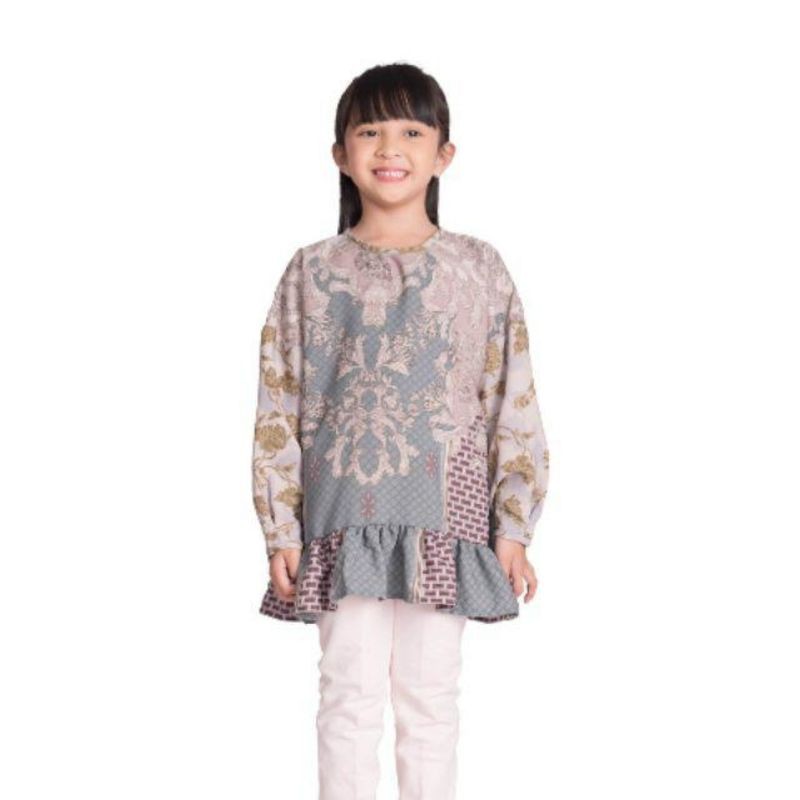 Binka Top Luna by Ria Miranda