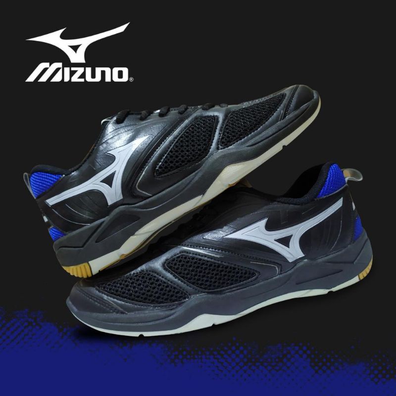 sepatu olahraga pria wanita / sepatu badminton sepatu voli mizunoo