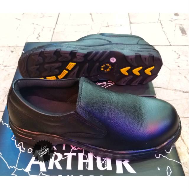 Sefty shoes king arthur kulit asli
